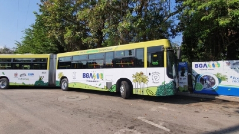Primer bus eléctrico al servicio de Metrolínea rueda por la ciudad