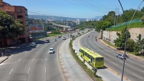 Siniestro vial ocurrido en el sector Coomultrasan en Bucaramanga